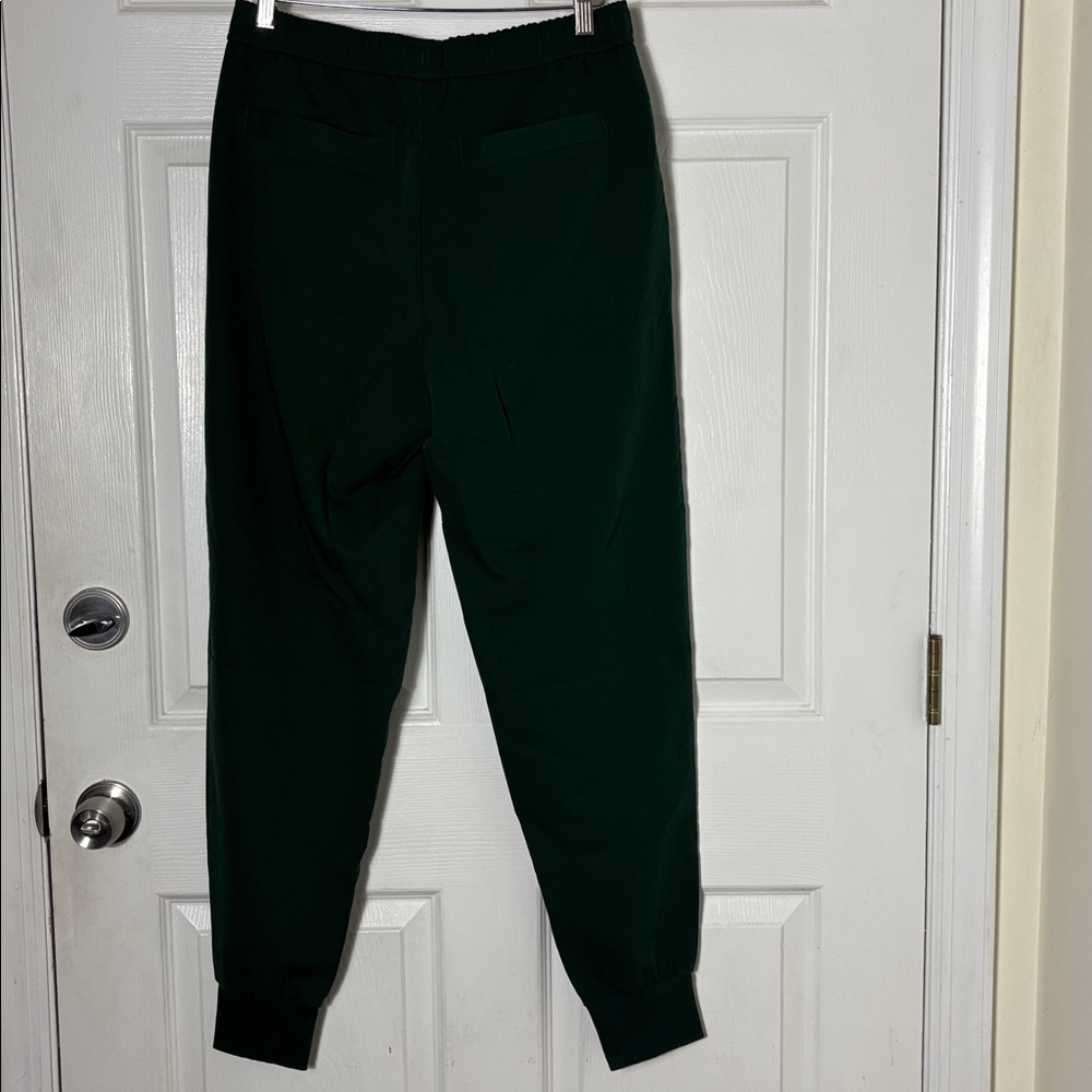 FIGS Technical Collection Dark Green Scrubs Set Tansen Jogger Style Size Medium - Picture 2 of 13